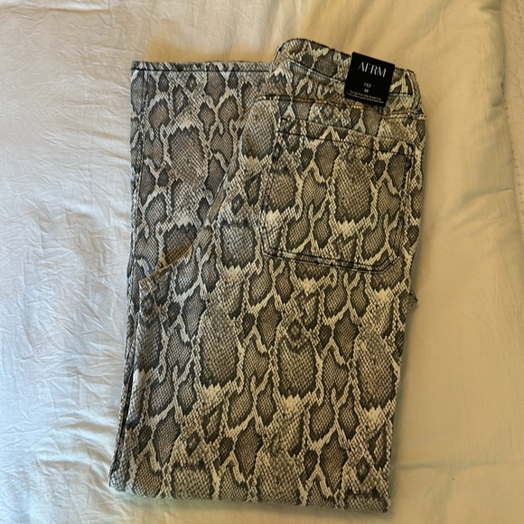 Snakeskin print denim painter pants - Picture 2 of 4